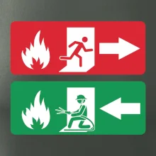 Lidé utíkají, hasiči přibíhají