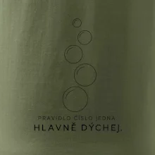 Hlavně dýchej pět stoupajících potápěčských bublin