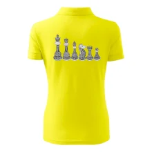 Šachové figurky v řadě - kreslené