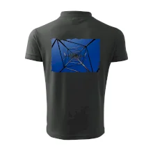 Stožár vysokého napětí zespodu