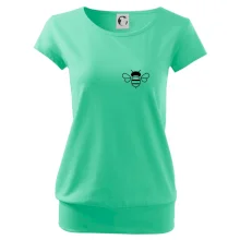 Jestli utíkám, tak utíkejte taky - včelař