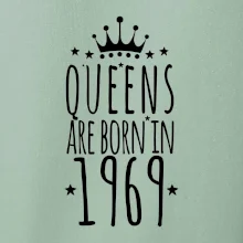 Queens are born in 1969