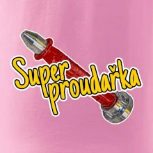 Super proudařka
