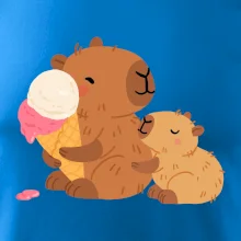 Kapybara se zmrzlinou