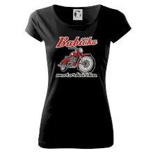 Babička motorkářka