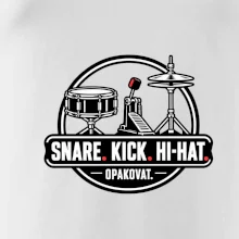 Snare kick hi-hat opakovat - bubenické trio
