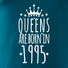Queens are born in 1995