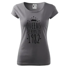 Queens are born in 1982 Queens are born in 1982