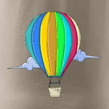 Horkovzdušný balon v oblacích