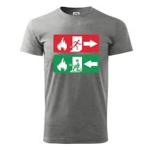 Lidé utíkají, hasiči přibíhají