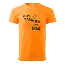 Hlavně se nezmrskat pod obraz