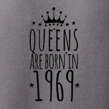 Queens are born in 1969
