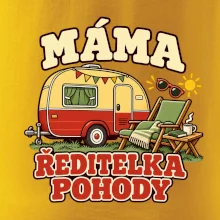 Máma ředitelka pohody rodinné kempování s karavanem
