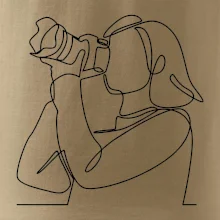 Fotografka stojící jedním tahem