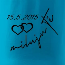 Mikina miluju tě s datumem na rukávu