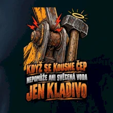 Zaseknutý čep bagru vyřeší kladivo