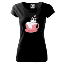 Hustá kočka v hrníčku