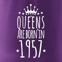 Queens are born in 1958