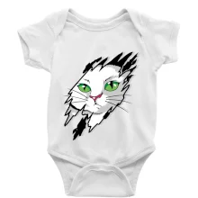 Kočka v roztrženém triku