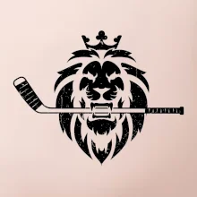 Lev s hokejkou v tlamě