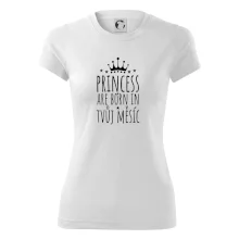 Princesses are born in (vlastní nápis měsíc narození)