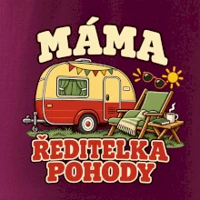 Máma ředitelka pohody rodinné kempování s karavanem