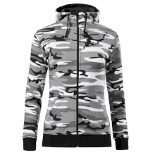 Kočičí máma se jmény na rukávu