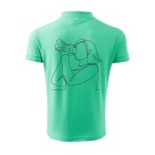 Fotografka stojící jedním tahem