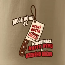 Vůně nafty dýmu a uzeného bůčku