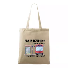 Na rozdíl od tramvajáka musím koukat na cestu