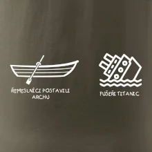 Řemeslnici postavili archu, fušeři Titanic