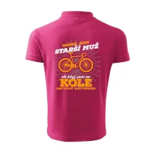 Starší muž - cyklista silniční kolo