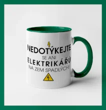 Nedotýkejte se ani elektrikářů na zem spadlých