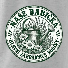 Naše babička hlavní zahradnice rodiny vintage konev