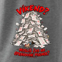 Víkend učitele pod hromadou písemek k opravě
