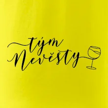 Tým nevěsty červené víno