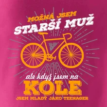 Starší muž - cyklista silniční kolo Starší muž - cyklista silniční kolo