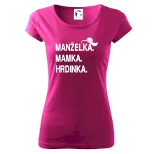 Manželka mamka hrdinka