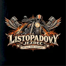 Listopadový motorkář se strojem a ohnivými křídly