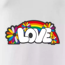 Love s duhou v pozadí