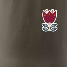 Folklor na prsu květina čtyřlistá