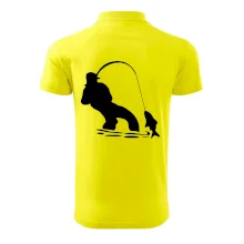 Rybář tahající rybu