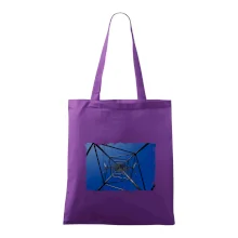 Stožár vysokého napětí zespodu