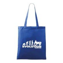 Evoluce traktor