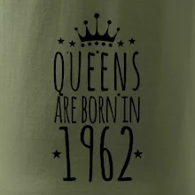 Queens are born in 1962