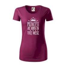 Princesses are born in (vlastní nápis měsíc narození)