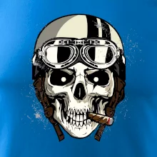 Motorkářská helma a doutník