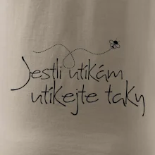 Jestli utíkám, tak utíkejte taky - včelař