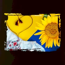 Ukrajina slunečnice a kroj