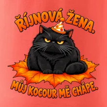 Říjnová žena mrzutý černý kocour na javorovém listu
